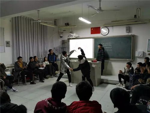 辞旧迎新展风采，艺术交流促成长——郑州外国语学校成功举办班级文艺晚会暨文化艺术交流活动